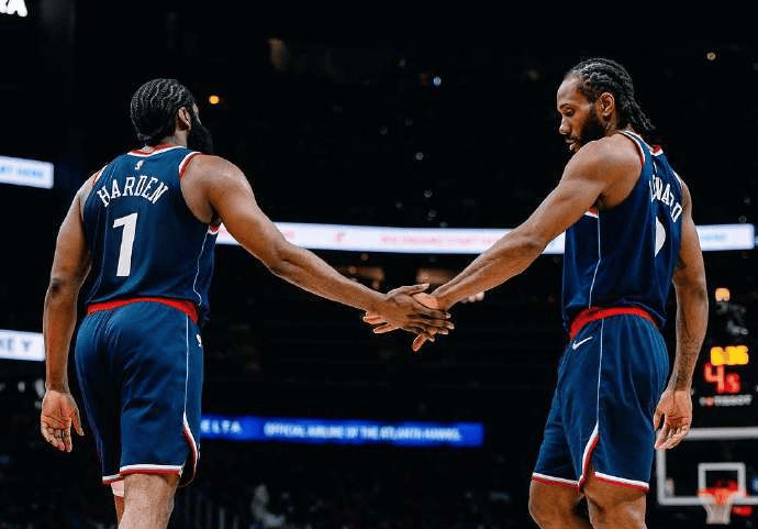 包含快船客场大胜尼克斯，莱昂纳德状态火热砍下分的词条