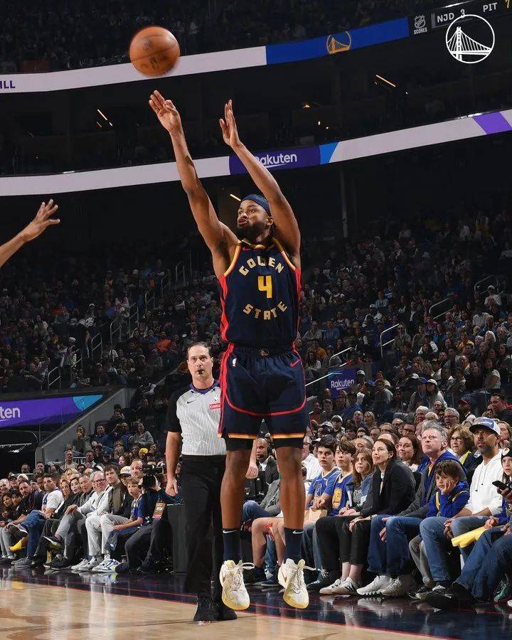 包含尼克斯年轻球员突破，带领球队起飞的词条