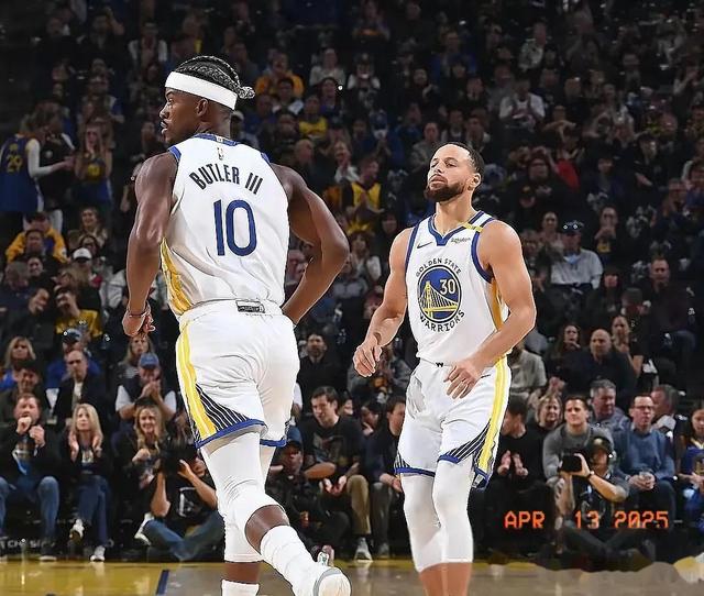 西蒙斯惊艳全场，勇士助攻爆棚，险胜逆转取胜！