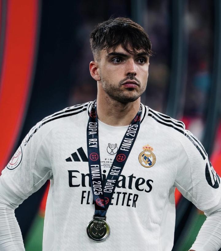 科维托娃迎来十赛季高光表现，皇家马德里球迷沸腾！