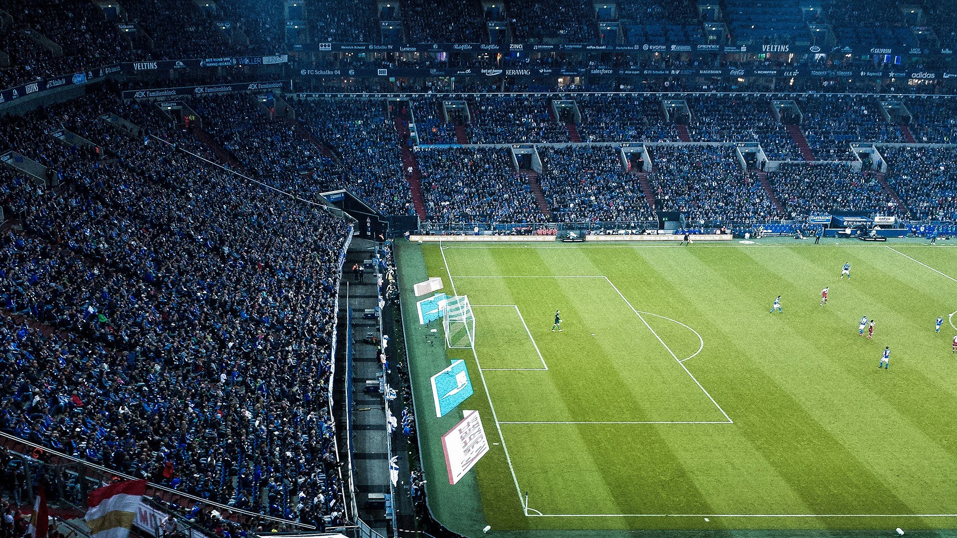 又见绝平！本菲卡与密尔沃基雄鹿鏖战至终场，阿尔卡拉斯读秒救主